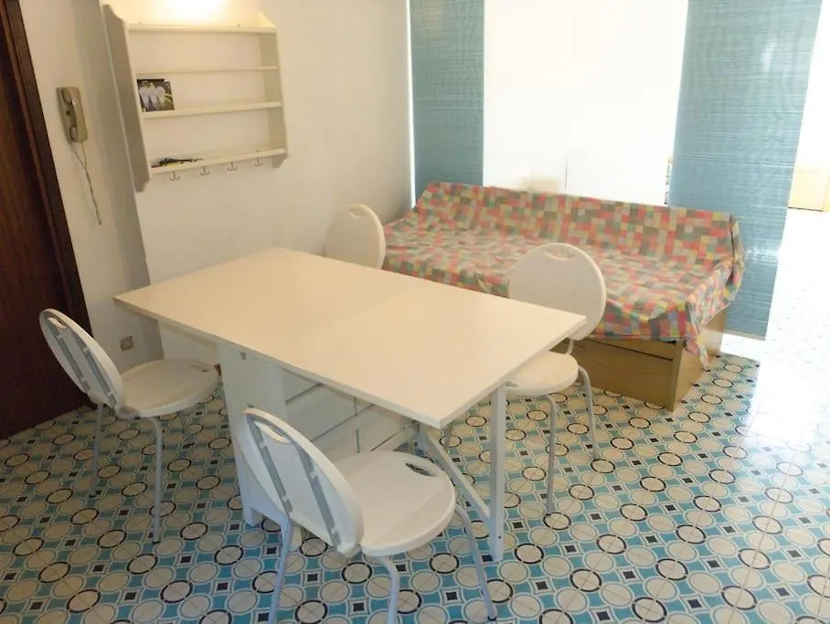 Attico Cavo A Pochi Passi Dal Mare Apartment Italy