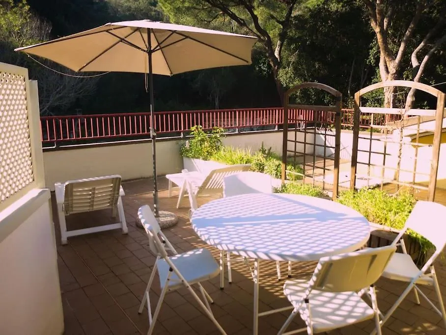 Attico Cavo A Pochi Passi Dal Mare Apartment 0*,