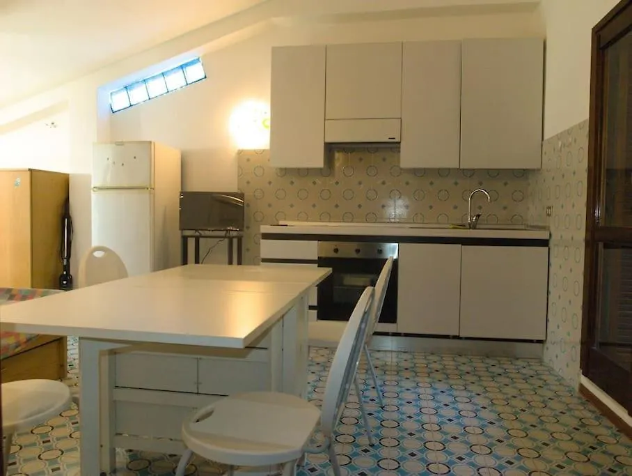 Attico Cavo A Pochi Passi Dal Mare Apartment